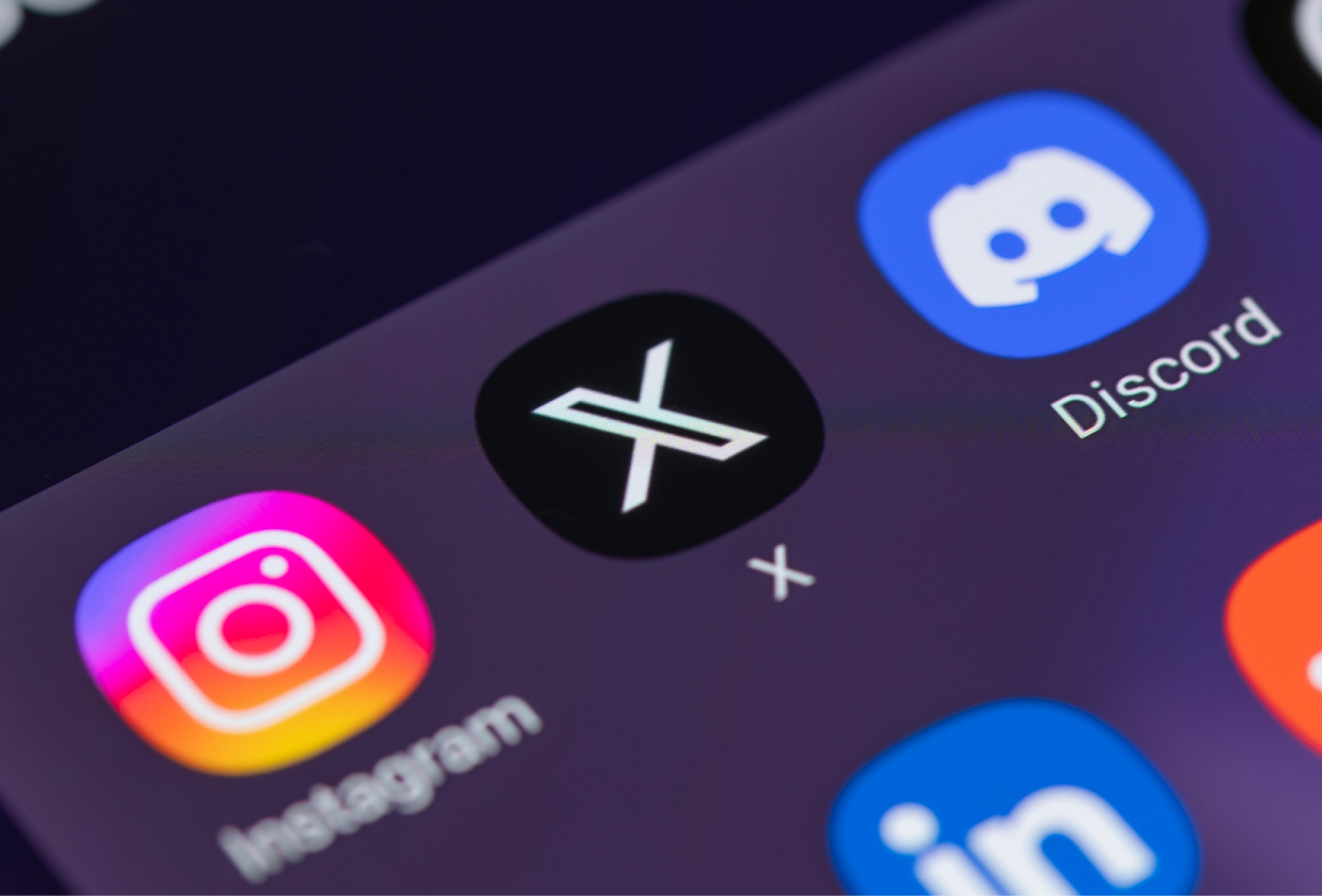 Navigating the latest changes on Twitter/X